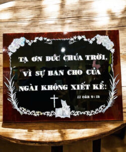 Tranh Khảm Ốc Câu Gốc (II CoR 9: 15)