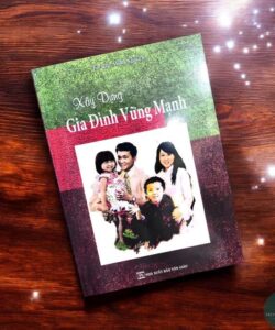 Xây dựng gia đình vững mạnh